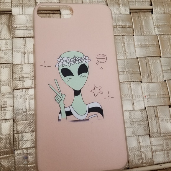 Accessories - Alien phone case